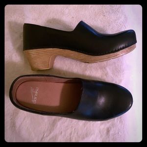 Dansko clog